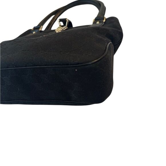 Gucci Black Women's Jackie Bag with piston lock - Picture 8 of 16